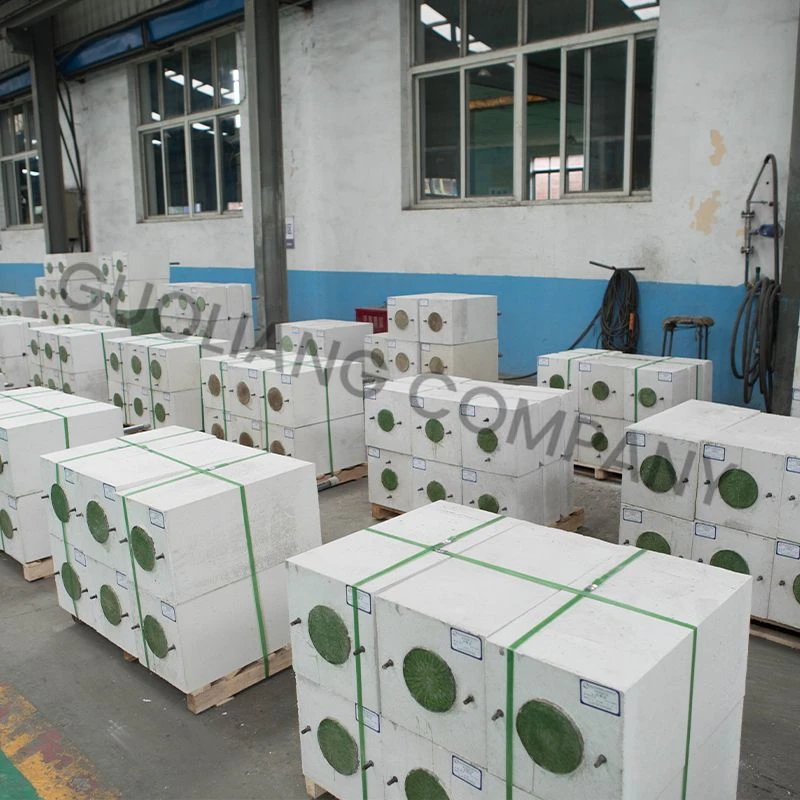 Porous Plug
